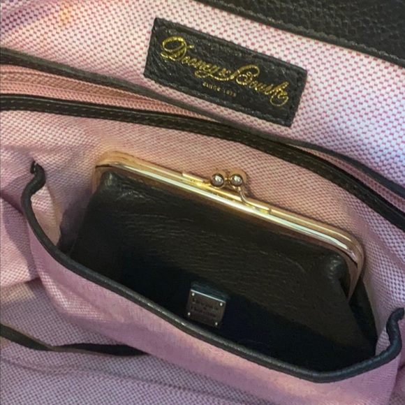 NWOT. Dooney & Burke Pebble Leather Logo Lock Hobo $150 $274 - Picture 8 of 14